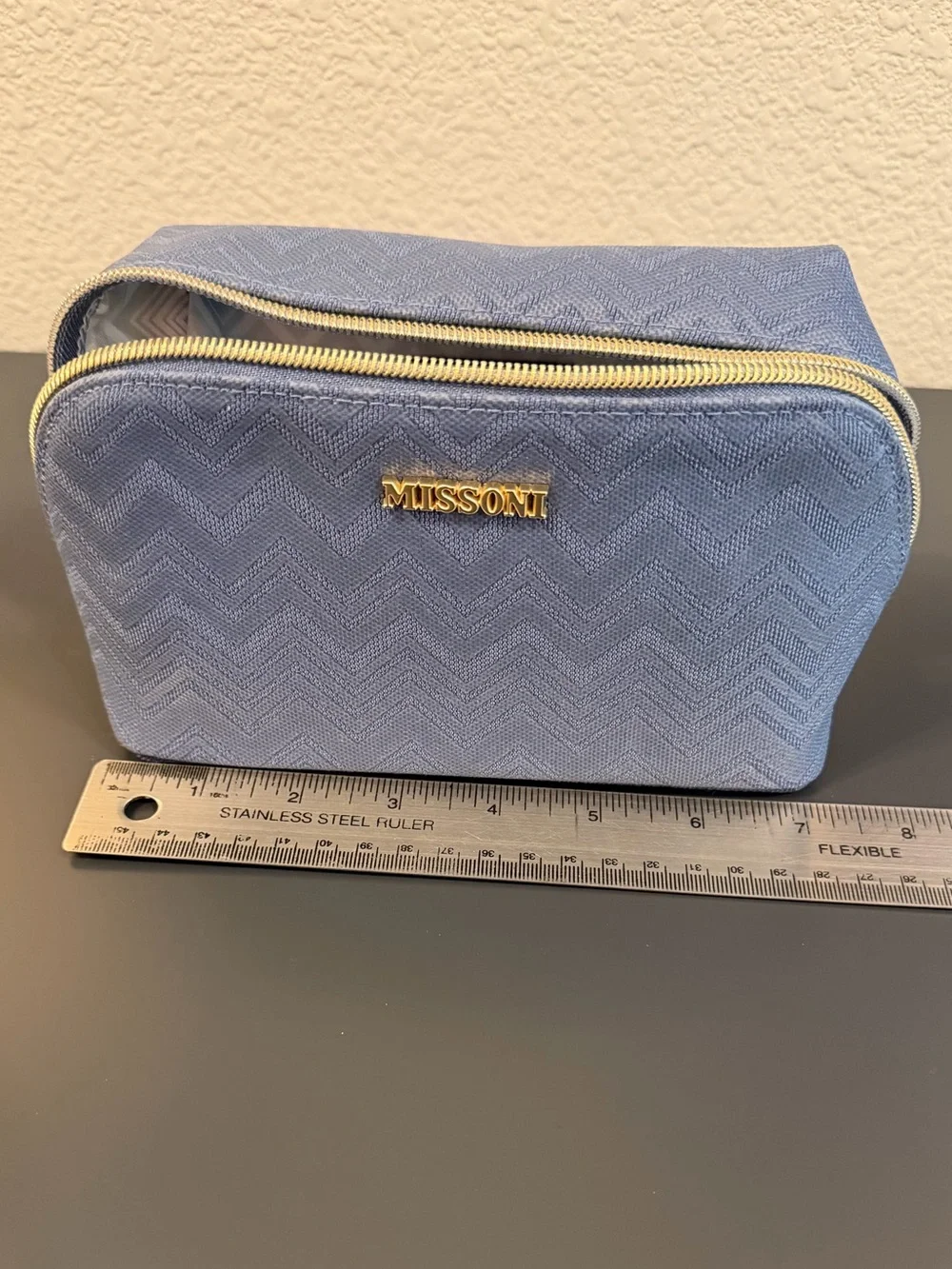 Missoni Delta Luxury Blue Chevron Gold Logo Travel Cosmetic Case Bag NWOT